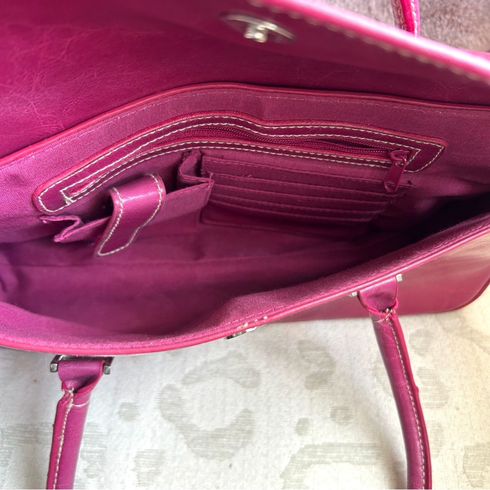 Rasberry Vegan Leather Double Handle Bag - Picture 4 of 4